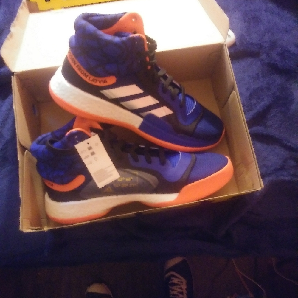 Adidas marquees boost brand new never worn. - Picture 1 of 3